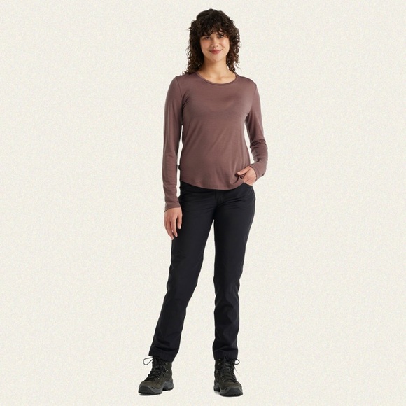 Icebreaker Cool-Lite™ Merino Sphere Long Sleeve Shirt - Picture 2 of 8